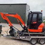 Kubota KX71-3 off to Hereford